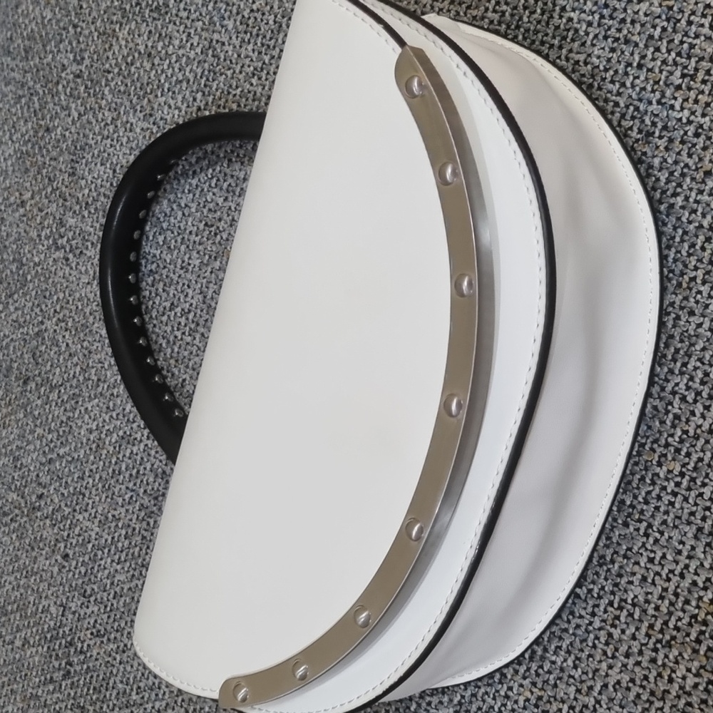 Sam Edelman Dinah Half Moon Handheld/Crossbody Small Bag White w/Silver Hardware - Picture 7 of 16